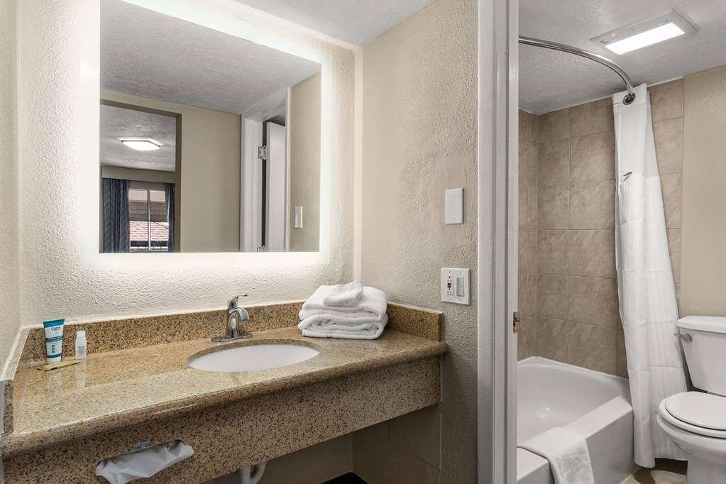 Days Inn By Wyndham Albuquerque Northeast 객실 사진